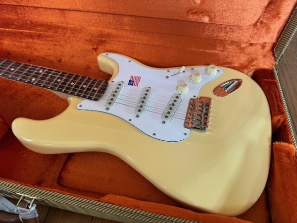 画像1: Fender USA Yngwie Malmsteen Signature Stratocaster / Rosewood    (1)